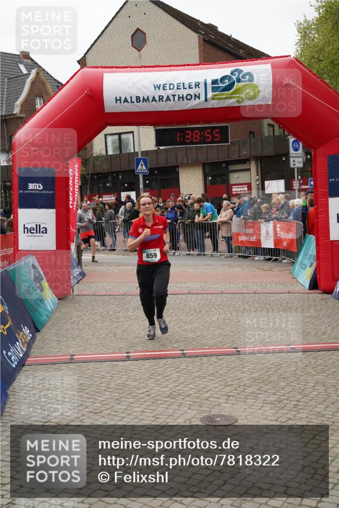 04.05.2025 - 8. Wedeler Halbmarathon Felixshl http://msf.ph/oto/7818322 04.05.2025 11:38:53 Ziel 669, 859 meine-sportfotos.de