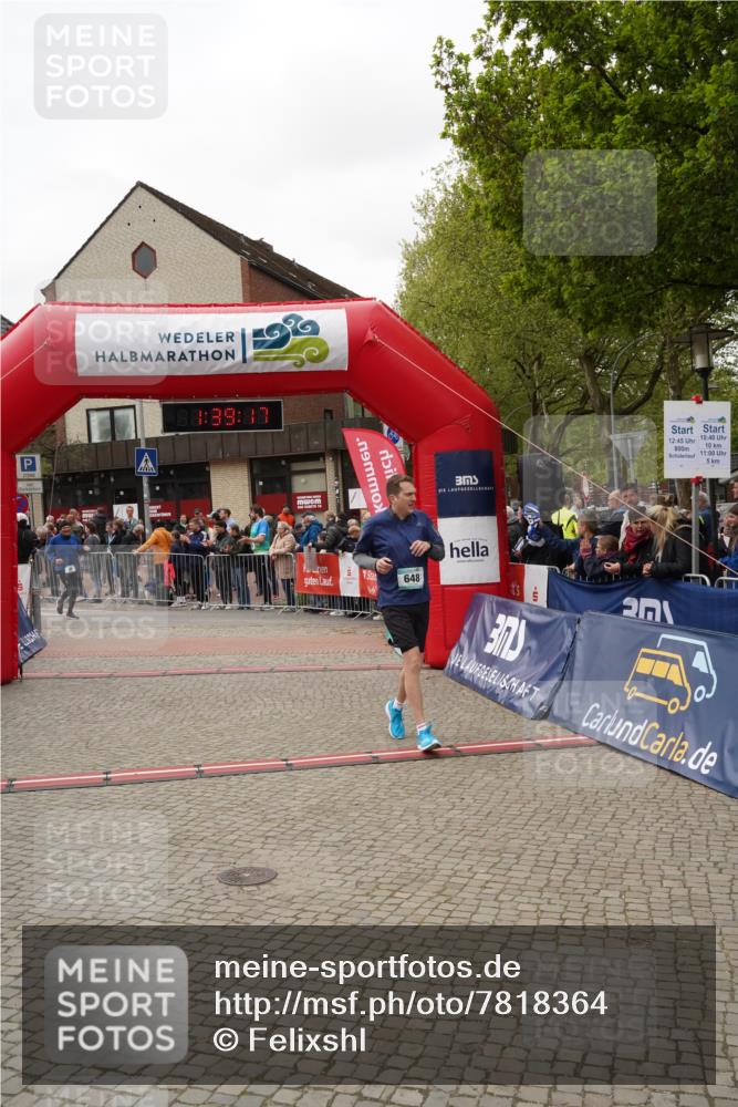 04.05.2025 - 8. Wedeler Halbmarathon Felixshl http://msf.ph/oto/7818364 04.05.2025 11:39:15 Ziel 493, 648, 835 meine-sportfotos.de