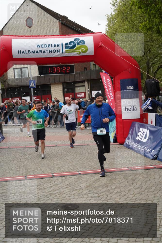 04.05.2025 - 8. Wedeler Halbmarathon Felixshl http://msf.ph/oto/7818371 04.05.2025 11:39:20 Ziel 89, 199, 495, 607, 648, 886 meine-sportfotos.de
