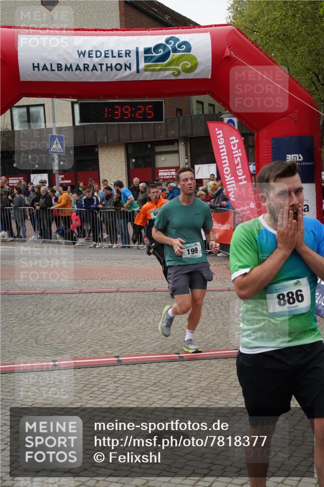 04.05.2025 - 8. Wedeler Halbmarathon Felixshl http://msf.ph/oto/7818377 04.05.2025 11:39:23 Ziel 89, 199, 495, 607, 886 meine-sportfotos.de