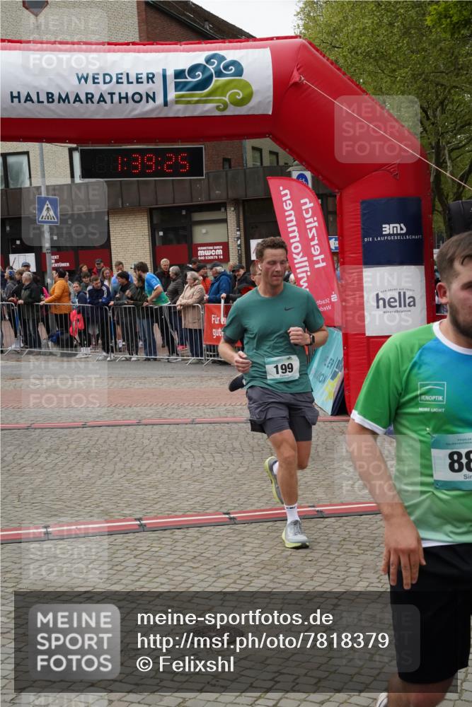 04.05.2025 - 8. Wedeler Halbmarathon Felixshl http://msf.ph/oto/7818379 04.05.2025 11:39:23 Ziel 89, 199, 495, 607, 886 meine-sportfotos.de