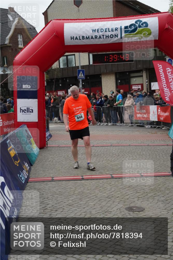 04.05.2025 - 8. Wedeler Halbmarathon Felixshl http://msf.ph/oto/7818394 04.05.2025 11:39:41 Ziel 334, 406, 670, 848 meine-sportfotos.de