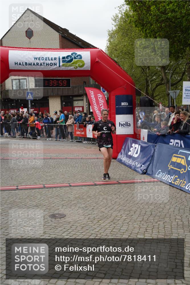 04.05.2025 - 8. Wedeler Halbmarathon Felixshl http://msf.ph/oto/7818411 04.05.2025 11:39:57 Ziel 152, 547 meine-sportfotos.de