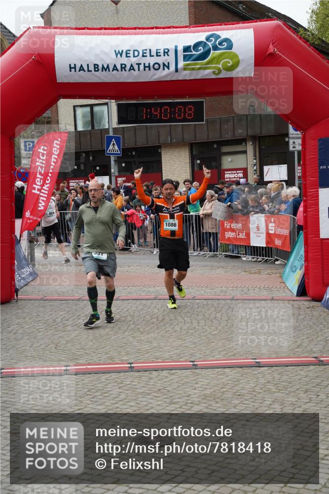 04.05.2025 - 8. Wedeler Halbmarathon Felixshl http://msf.ph/oto/7818418 04.05.2025 11:40:06 Ziel 331, 624 meine-sportfotos.de