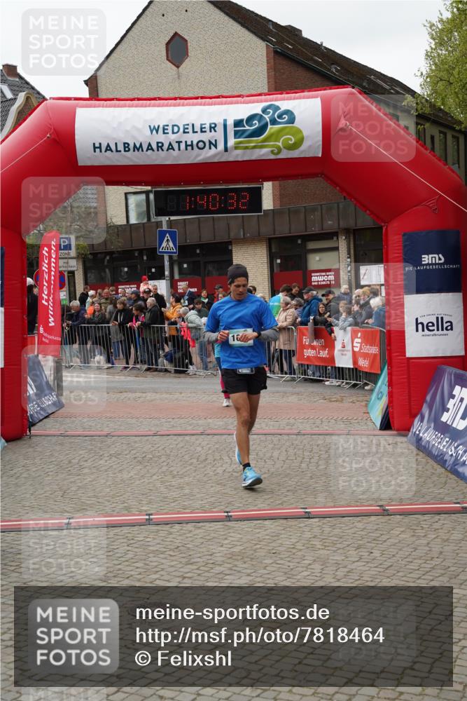 04.05.2025 - 8. Wedeler Halbmarathon Felixshl http://msf.ph/oto/7818464 04.05.2025 11:40:30 Ziel 975, 1009, 1065, 1085 meine-sportfotos.de
