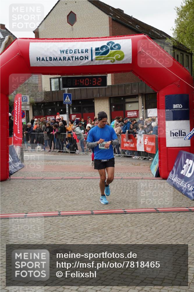 04.05.2025 - 8. Wedeler Halbmarathon Felixshl http://msf.ph/oto/7818465 04.05.2025 11:40:30 Ziel 975, 1009, 1065, 1085 meine-sportfotos.de