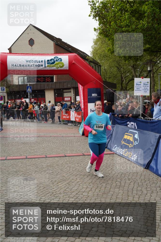 04.05.2025 - 8. Wedeler Halbmarathon Felixshl http://msf.ph/oto/7818476 04.05.2025 11:40:34 Ziel 975, 1009, 1085 meine-sportfotos.de