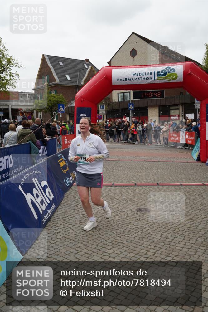 04.05.2025 - 8. Wedeler Halbmarathon Felixshl http://msf.ph/oto/7818494 04.05.2025 11:40:46 Ziel 163, 237, 779 meine-sportfotos.de