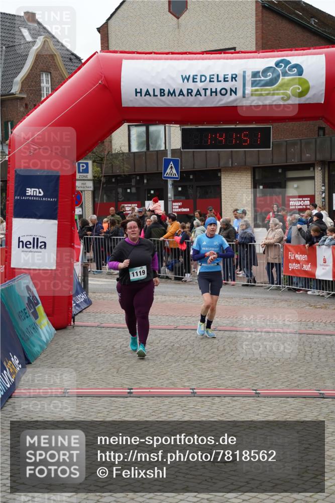 04.05.2025 - 8. Wedeler Halbmarathon Felixshl http://msf.ph/oto/7818562 04.05.2025 11:41:49 Ziel 8, 706, 1119 meine-sportfotos.de