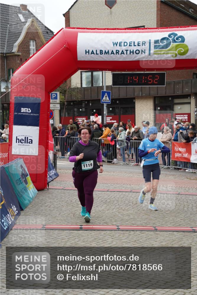 04.05.2025 - 8. Wedeler Halbmarathon Felixshl http://msf.ph/oto/7818566 04.05.2025 11:41:50 Ziel 8, 706, 1119 meine-sportfotos.de