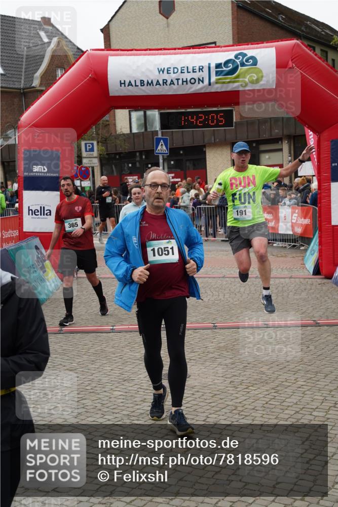 04.05.2025 - 8. Wedeler Halbmarathon Felixshl http://msf.ph/oto/7818596 04.05.2025 11:42:03 Ziel 116, 191, 365, 389, 680, 681, 1051, 1142 meine-sportfotos.de