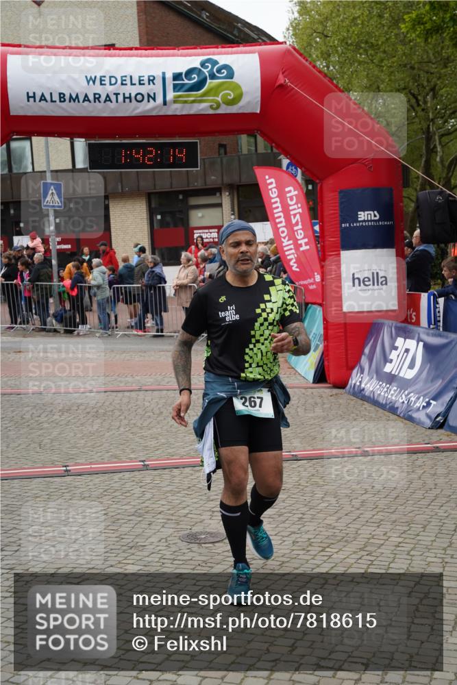 04.05.2025 - 8. Wedeler Halbmarathon Felixshl http://msf.ph/oto/7818615 04.05.2025 11:42:12 Ziel 116, 267 meine-sportfotos.de