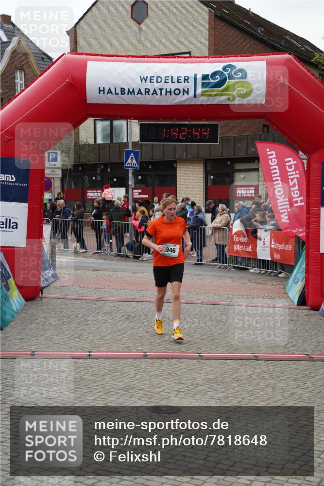 04.05.2025 - 8. Wedeler Halbmarathon Felixshl http://msf.ph/oto/7818648 04.05.2025 11:42:42 Ziel 946 meine-sportfotos.de
