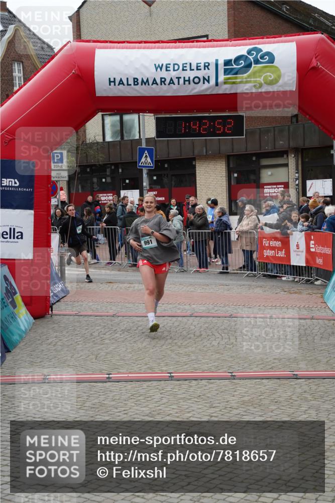 04.05.2025 - 8. Wedeler Halbmarathon Felixshl http://msf.ph/oto/7818657 04.05.2025 11:42:50 Ziel 991, 1014 meine-sportfotos.de