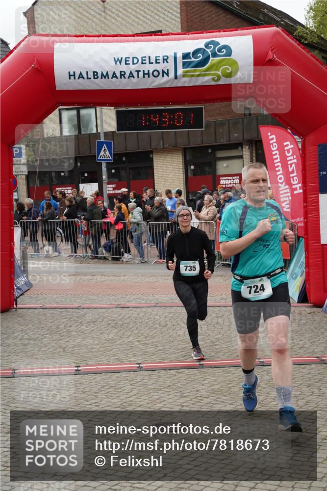 04.05.2025 - 8. Wedeler Halbmarathon Felixshl http://msf.ph/oto/7818673 04.05.2025 11:42:59 Ziel 724 meine-sportfotos.de