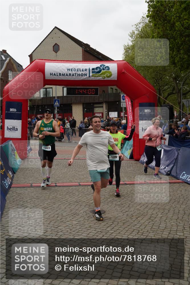04.05.2025 - 8. Wedeler Halbmarathon Felixshl http://msf.ph/oto/7818768 04.05.2025 11:43:58 Ziel 10, 109, 264, 587, 665, 667, 1003, 1106 meine-sportfotos.de