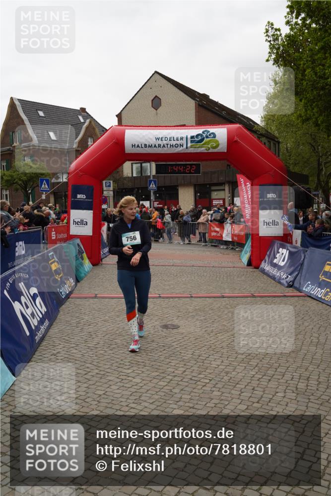 04.05.2025 - 8. Wedeler Halbmarathon Felixshl http://msf.ph/oto/7818801 04.05.2025 11:44:20 Ziel 2, 22, 756 meine-sportfotos.de