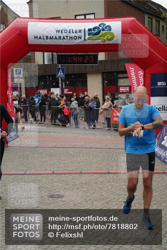 04.05.2025 - 8. Wedeler Halbmarathon Felixshl http://msf.ph/oto/7818802 04.05.2025 11:44:25 Ziel 2, 22 meine-sportfotos.de