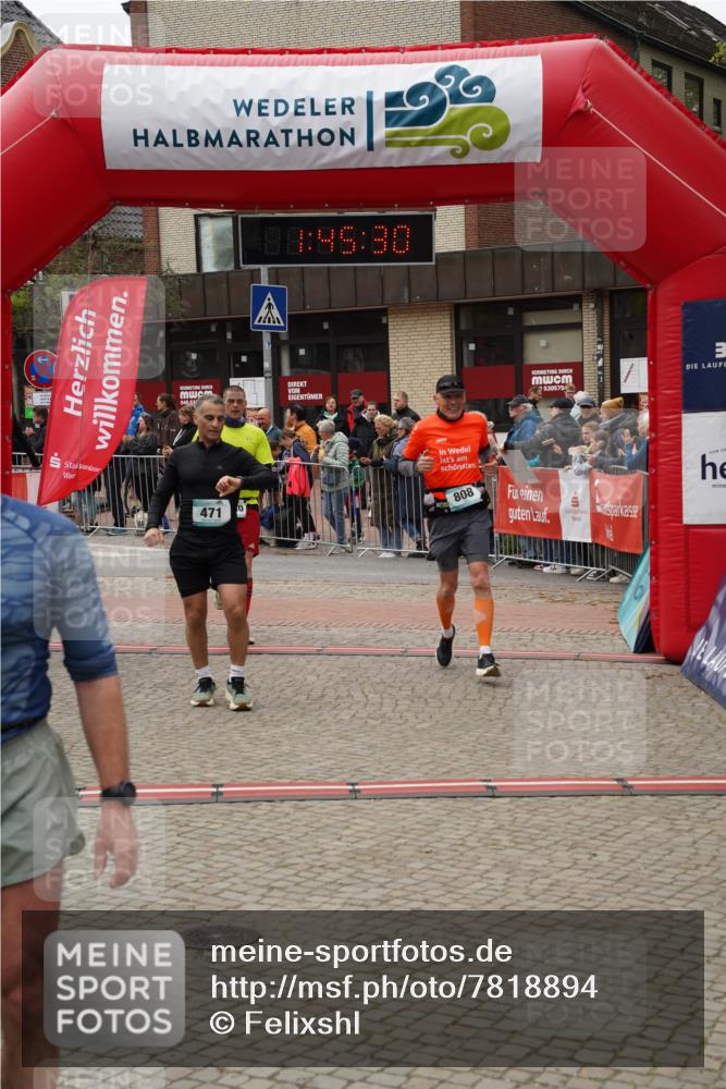 04.05.2025 - 8. Wedeler Halbmarathon Felixshl http://msf.ph/oto/7818894 04.05.2025 11:45:28 Ziel 320, 471, 639, 808, 1120 meine-sportfotos.de