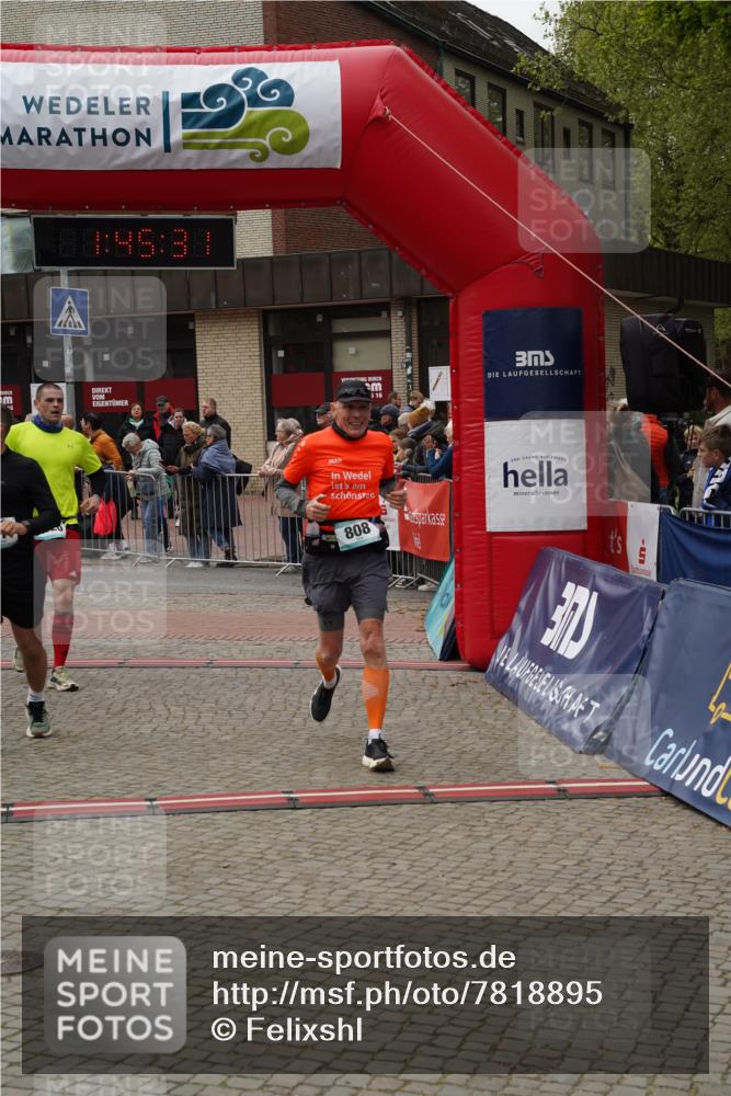 04.05.2025 - 8. Wedeler Halbmarathon Felixshl http://msf.ph/oto/7818895 04.05.2025 11:45:29 Ziel 471, 639, 808, 1120 meine-sportfotos.de