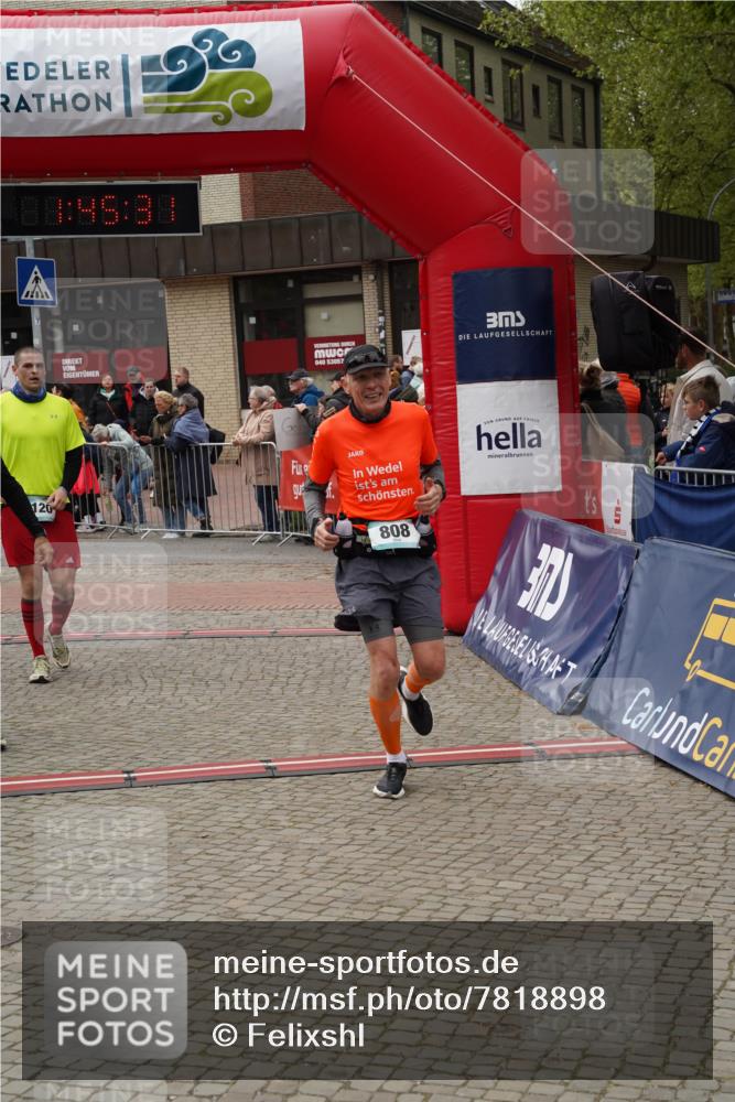 04.05.2025 - 8. Wedeler Halbmarathon Felixshl http://msf.ph/oto/7818898 04.05.2025 11:45:29 Ziel 471, 639, 808, 1120 meine-sportfotos.de
