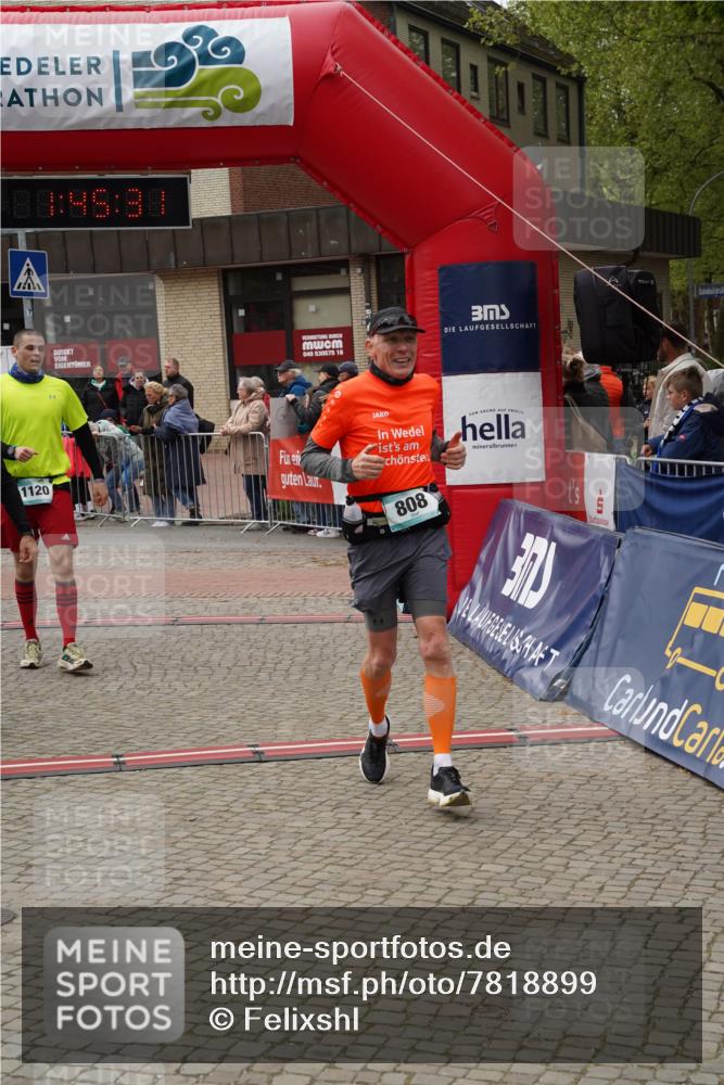 04.05.2025 - 8. Wedeler Halbmarathon Felixshl http://msf.ph/oto/7818899 04.05.2025 11:45:29 Ziel 471, 639, 808, 1120 meine-sportfotos.de