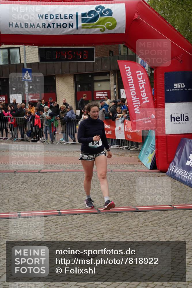 04.05.2025 - 8. Wedeler Halbmarathon Felixshl http://msf.ph/oto/7818922 04.05.2025 11:45:41 Ziel 67, 576, 834 meine-sportfotos.de