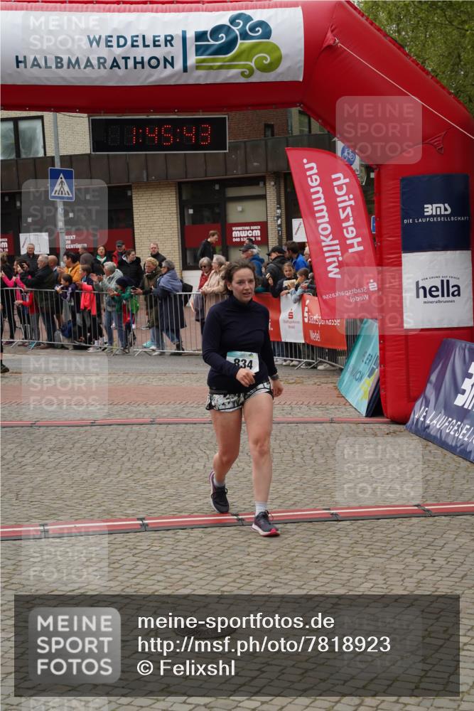 04.05.2025 - 8. Wedeler Halbmarathon Felixshl http://msf.ph/oto/7818923 04.05.2025 11:45:41 Ziel 67, 576, 834 meine-sportfotos.de