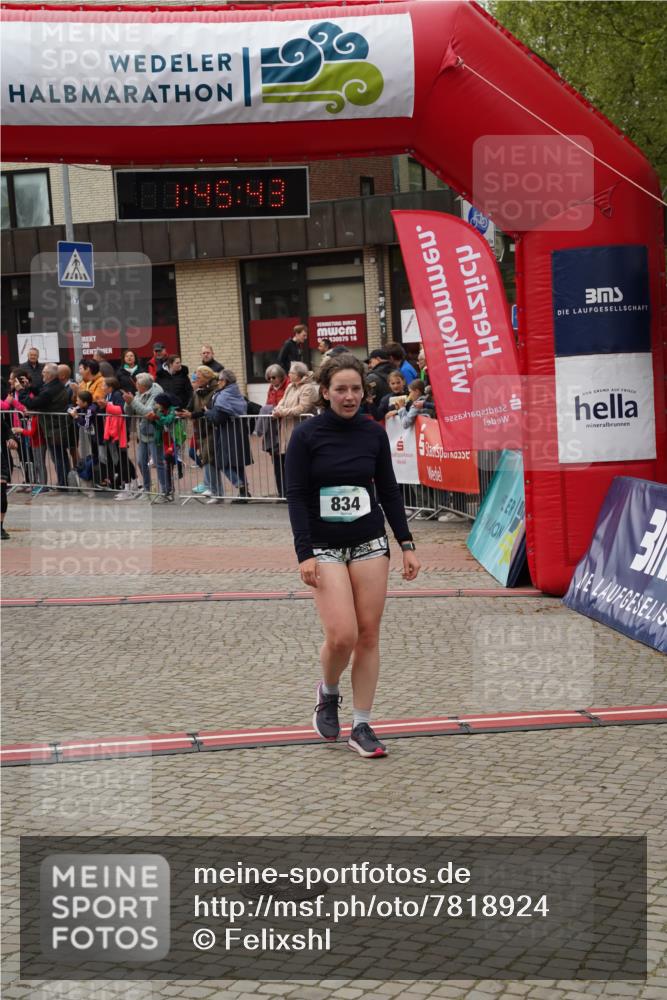 04.05.2025 - 8. Wedeler Halbmarathon Felixshl http://msf.ph/oto/7818924 04.05.2025 11:45:41 Ziel 67, 576, 834 meine-sportfotos.de