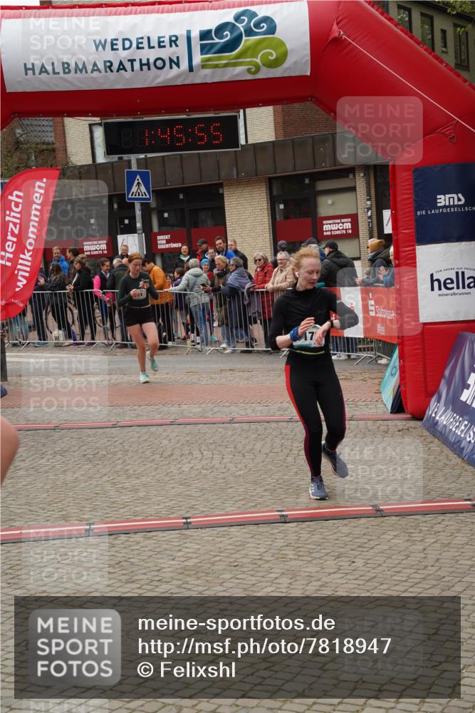 04.05.2025 - 8. Wedeler Halbmarathon Felixshl http://msf.ph/oto/7818947 04.05.2025 11:45:53 Ziel 292, 541, 1179 meine-sportfotos.de