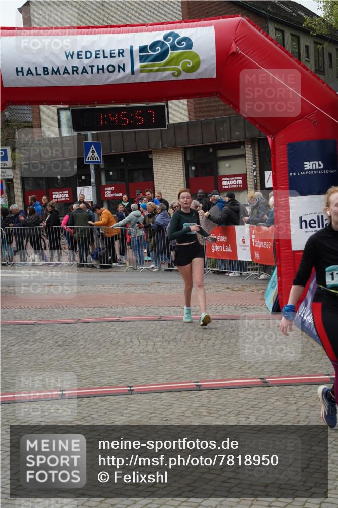 04.05.2025 - 8. Wedeler Halbmarathon Felixshl http://msf.ph/oto/7818950 04.05.2025 11:45:55 Ziel 541, 1179 meine-sportfotos.de