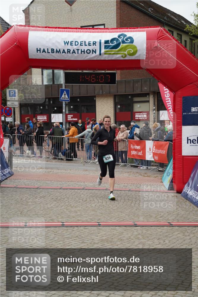 04.05.2025 - 8. Wedeler Halbmarathon Felixshl http://msf.ph/oto/7818958 04.05.2025 11:46:05 Ziel 539 meine-sportfotos.de