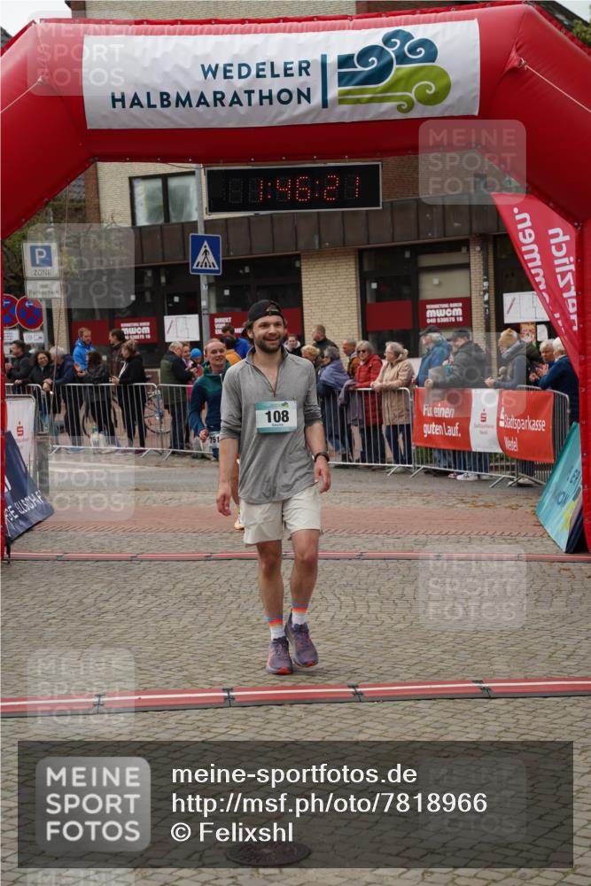 04.05.2025 - 8. Wedeler Halbmarathon Felixshl http://msf.ph/oto/7818966 04.05.2025 11:46:19 Ziel 108, 751 meine-sportfotos.de
