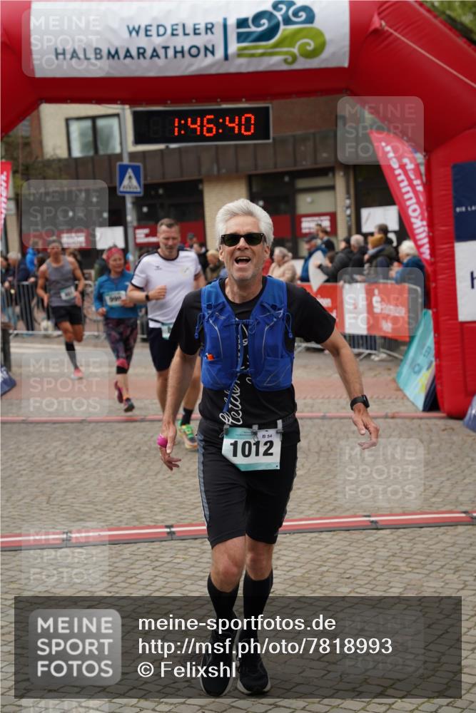 04.05.2025 - 8. Wedeler Halbmarathon Felixshl http://msf.ph/oto/7818993 04.05.2025 11:46:38 Ziel 851, 855, 945, 999, 1012 meine-sportfotos.de