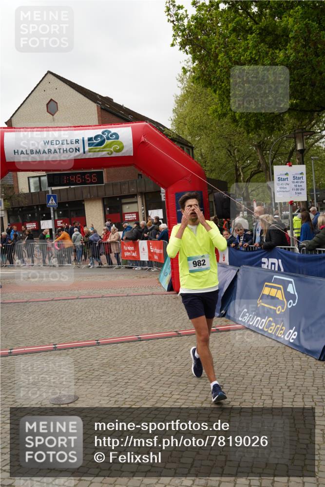 04.05.2025 - 8. Wedeler Halbmarathon Felixshl http://msf.ph/oto/7819026 04.05.2025 11:46:54 Ziel 982 meine-sportfotos.de