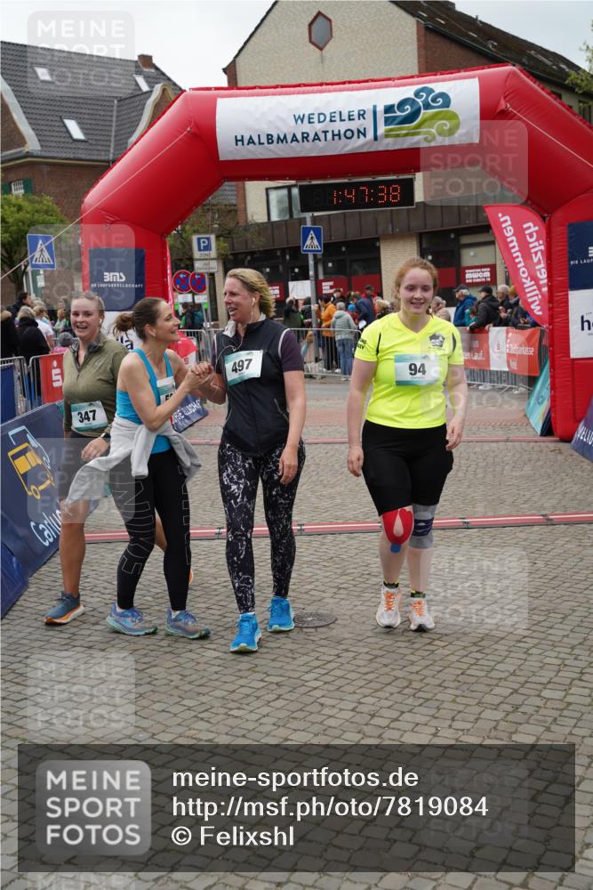 04.05.2025 - 8. Wedeler Halbmarathon Felixshl http://msf.ph/oto/7819084 04.05.2025 11:47:36 Ziel 94, 347, 497, 501 meine-sportfotos.de