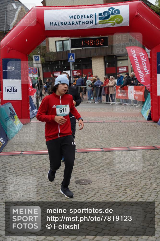 04.05.2025 - 8. Wedeler Halbmarathon Felixshl http://msf.ph/oto/7819123 04.05.2025 11:47:59 Ziel 125, 286, 363, 364, 489, 490, 511 meine-sportfotos.de