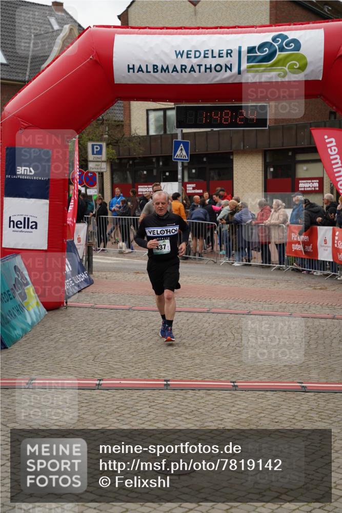 04.05.2025 - 8. Wedeler Halbmarathon Felixshl http://msf.ph/oto/7819142 04.05.2025 11:48:22 Ziel 437, 629 meine-sportfotos.de