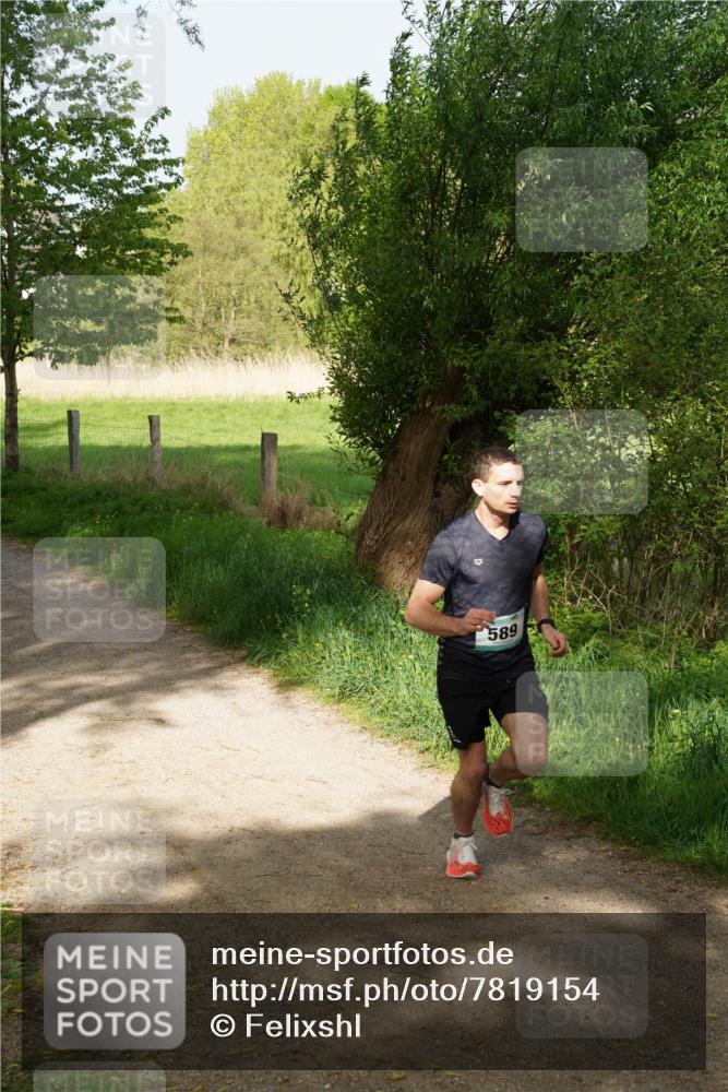 04.05.2025 - 8. Wedeler Halbmarathon Felixshl http://msf.ph/oto/7819154 04.05.2025 10:01:04 Laufen 589 meine-sportfotos.de