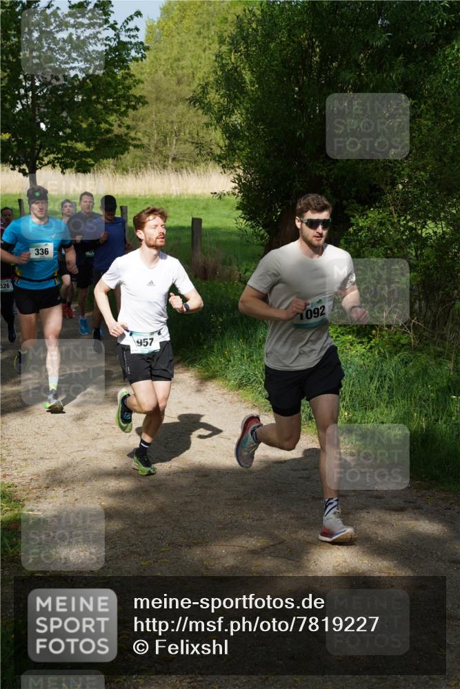 04.05.2025 - 8. Wedeler Halbmarathon Felixshl http://msf.ph/oto/7819227 04.05.2025 10:01:29 Laufen 526, 336, 957, 092 meine-sportfotos.de