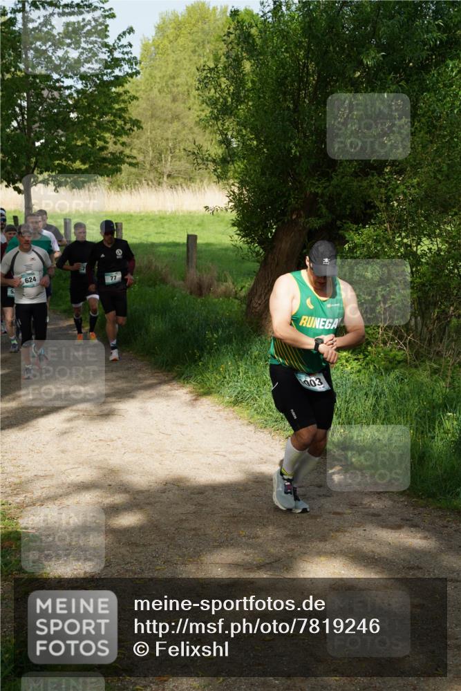 04.05.2025 - 8. Wedeler Halbmarathon Felixshl http://msf.ph/oto/7819246 04.05.2025 10:01:34 Laufen 5, 624, 77, 003 meine-sportfotos.de