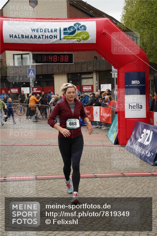 04.05.2025 - 8. Wedeler Halbmarathon Felixshl http://msf.ph/oto/7819349 04.05.2025 11:48:36 Ziel 312, 540, 668 meine-sportfotos.de