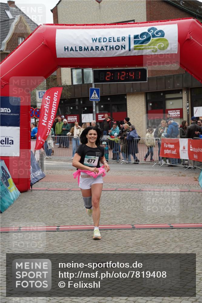 04.05.2025 - 8. Wedeler Halbmarathon Felixshl http://msf.ph/oto/7819408 04.05.2025 12:12:39 Ziel 183, 205, 477 meine-sportfotos.de