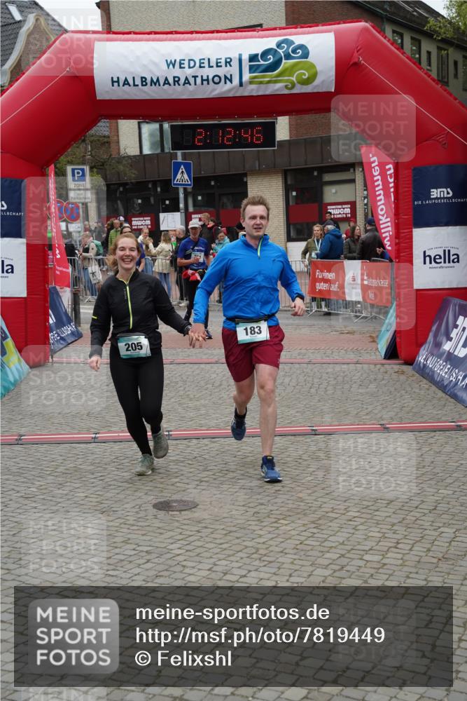 04.05.2025 - 8. Wedeler Halbmarathon Felixshl http://msf.ph/oto/7819449 04.05.2025 12:12:44 Ziel 183, 205, 223, 261, 477 meine-sportfotos.de
