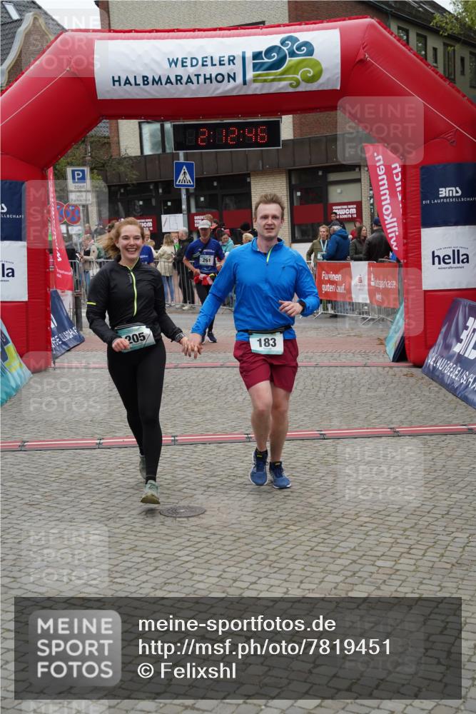 04.05.2025 - 8. Wedeler Halbmarathon Felixshl http://msf.ph/oto/7819451 04.05.2025 12:12:44 Ziel 183, 205, 223, 261, 477 meine-sportfotos.de