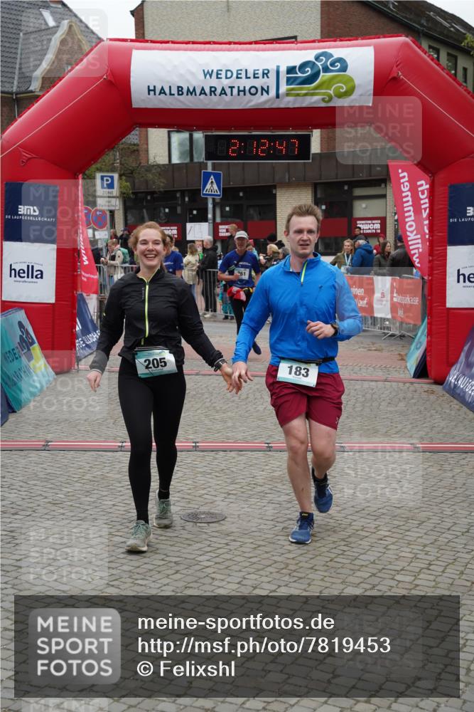04.05.2025 - 8. Wedeler Halbmarathon Felixshl http://msf.ph/oto/7819453 04.05.2025 12:12:44 Ziel 183, 205, 223, 261, 477 meine-sportfotos.de