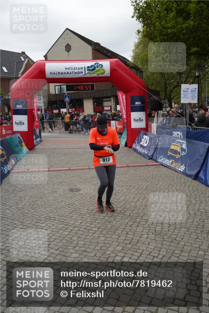 04.05.2025 - 8. Wedeler Halbmarathon Felixshl http://msf.ph/oto/7819462 04.05.2025 11:48:57 Ziel 139, 912 meine-sportfotos.de