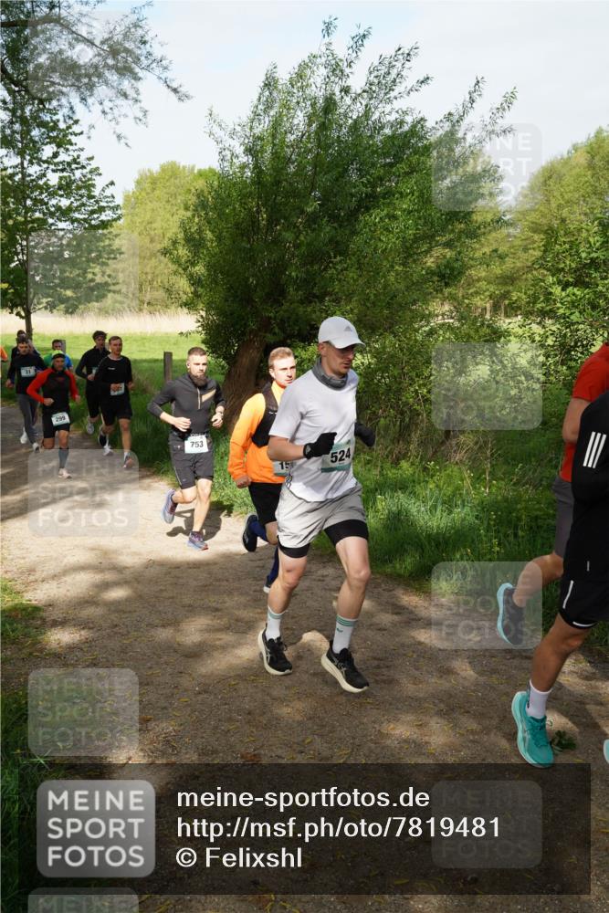 04.05.2025 - 8. Wedeler Halbmarathon Felixshl http://msf.ph/oto/7819481 04.05.2025 10:01:47 Laufen 31, 299, 87, 753, 524 meine-sportfotos.de
