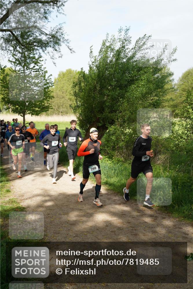 04.05.2025 - 8. Wedeler Halbmarathon Felixshl http://msf.ph/oto/7819485 04.05.2025 10:01:49 Laufen 139, 31, 566, 299, 367 meine-sportfotos.de