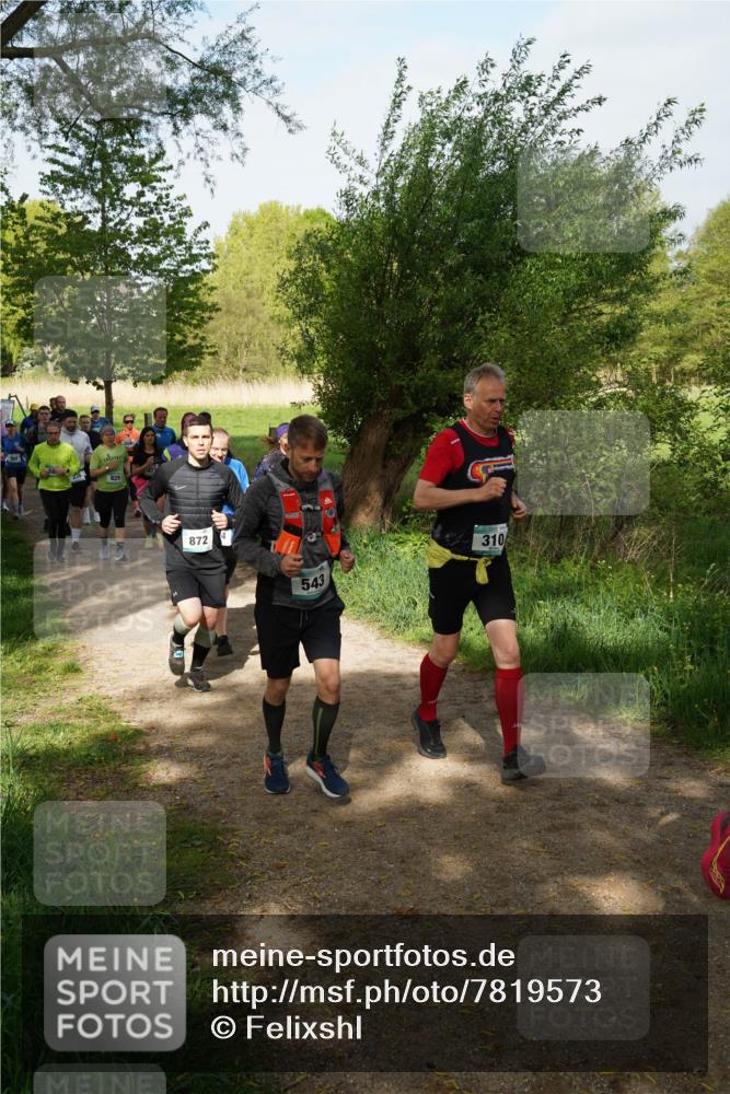 04.05.2025 - 8. Wedeler Halbmarathon Felixshl http://msf.ph/oto/7819573 04.05.2025 10:02:18 Laufen 829, 872, 543, 310 meine-sportfotos.de